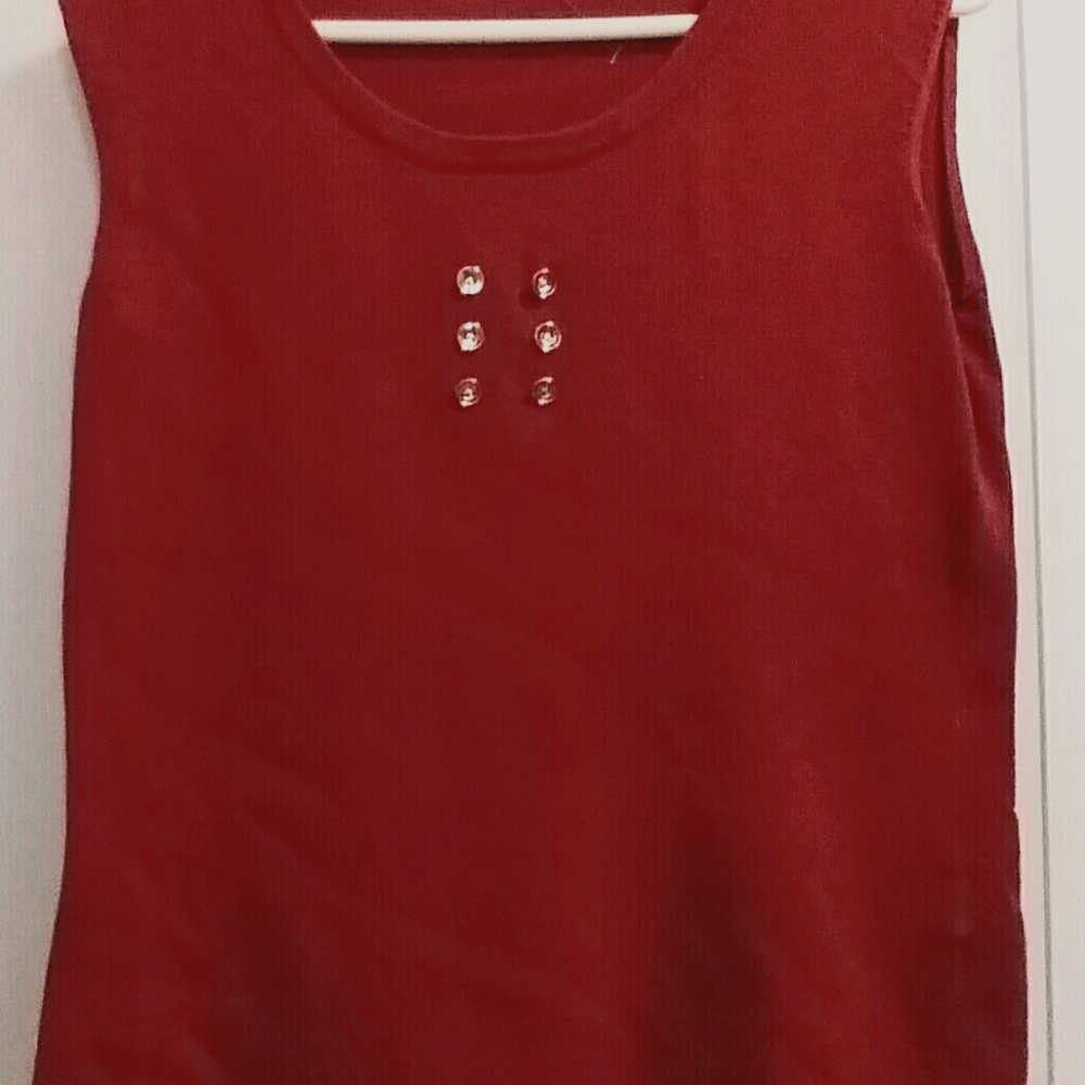 AK Anne Klein Cranberry Sleeveless XL Button